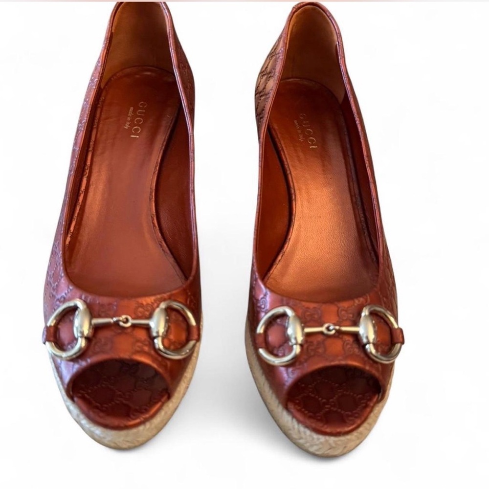 Gucci Women's Copper Brown GG Wedges. Size 36 1/2. Used…in pristine condition! - Picture 4 of 10
